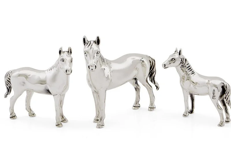 Horses Plain Finish