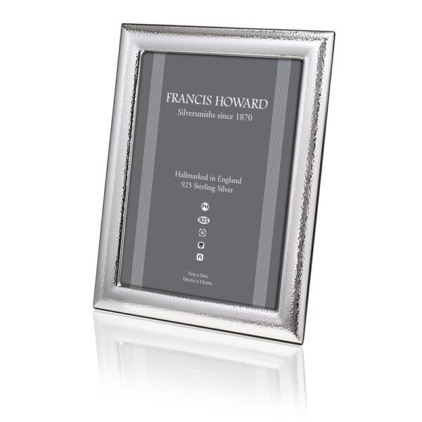 Silver photograph frame in Edinburgh Pattern