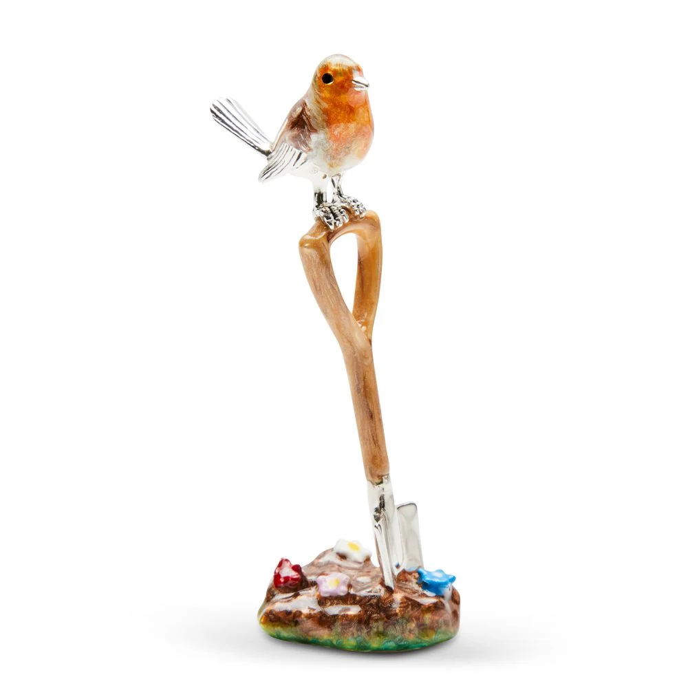 Robin on a Spade - Image 2