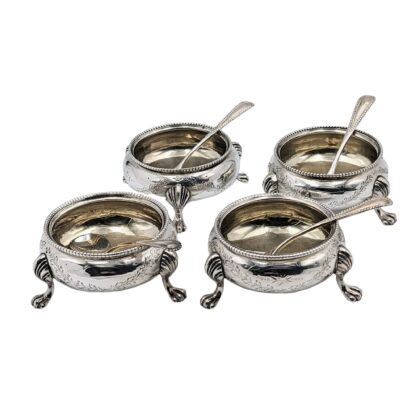 4 Salts with spoons, delicate floral engraving - London 1871