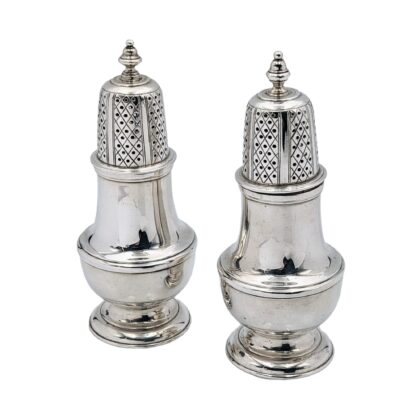 Pair peppers - London 1964