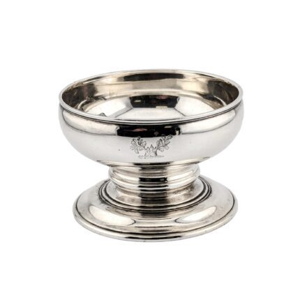 Round salt on foot Comyns - London 1937