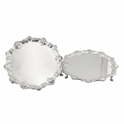 Pair of small salvers - London 1763
